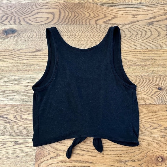 Aritzia Wilfred Cropped Tank Top / Sleeveless Shirt in Black (Size XS) - Picture 6 of 6